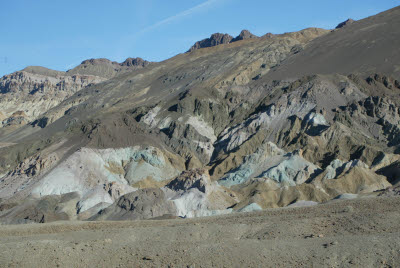 View along Artists Drive