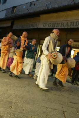 Hari Christna on Ponte Vecchio