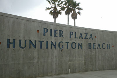 Anteater at Huntington Beach Pier Plaza