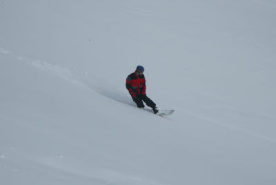 Joe Boarding in Bormio