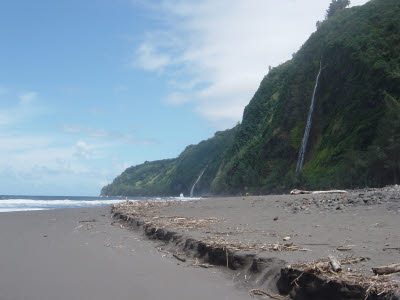 Dramatic Hawaiian Shoreline