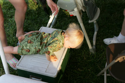 Gunnar breaking into the ice chest