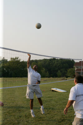 Volleyball at Gunnar's first birthday party