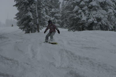 Dawn Snowboarding