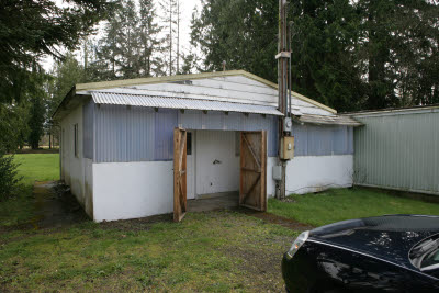 Trailer at Farm in Montesano