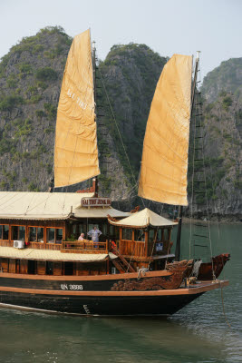 Trip to Halong Bay, Vietnam